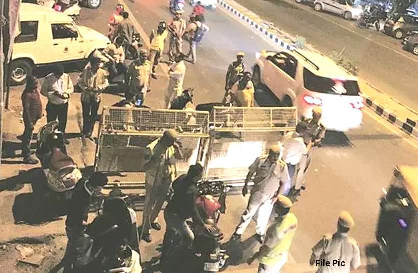 Drunk Driver Caught In Jaipur : Drunk Car Driver Collided नशे में ठोकता गया कारें, पलटी खाकर फंसा तो पुलिस को धमकाते हुए बोला- वर्दी उतरवा दूंगा