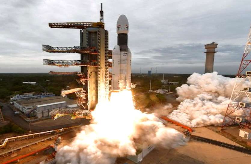 isro लांच के बाद सीधे दक्षिणी ध्रुव का रुख करेंगे रॉकेट
