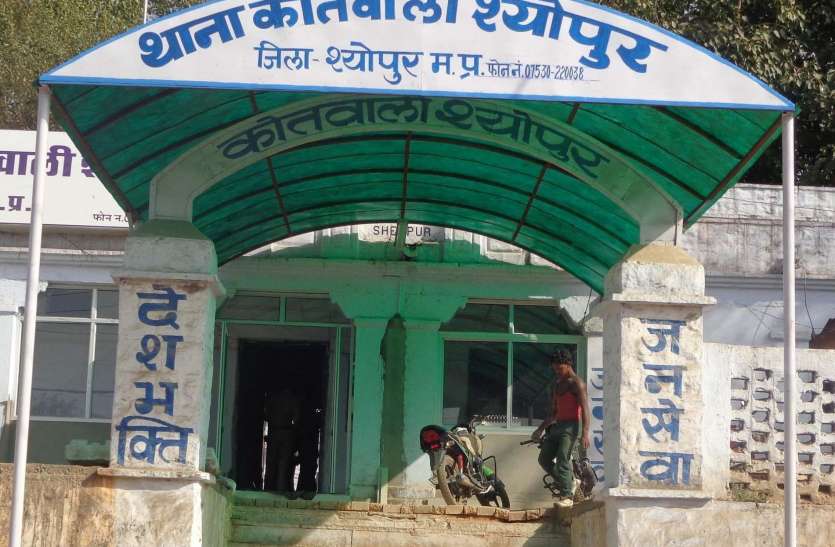 बावरियां गैंग ने उड़ाए थे किसान के थैले से 4 लाख 78 हजार,आरोपी दबोचा बावरियां गैंग ने उड़ाए थे किसान के थैले से 4 लाख 78 हजार,आरोपी दबोचा