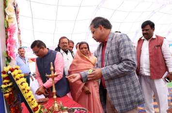 Your government: officers asked questions, villagers said this Your government: अफसरों ने पूछा सवाल तो ग्रामीण ये बोले