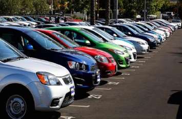 Many cars insurance one, Insurance regulator gave green signal अब कारें कितनी भी बीमा होगा एक, बीमा नियामक ने दी हरी झंडी