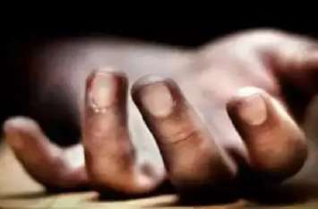 labour died in delhi deadbody reached at azamgarh दिल्ली में मृत मजदूर का शव पहुंचा घर, मचा कोहराम