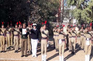 Oath of constitution started in schools from today आज से स्कूलों में शुरू हुआ संविधान का पाठ