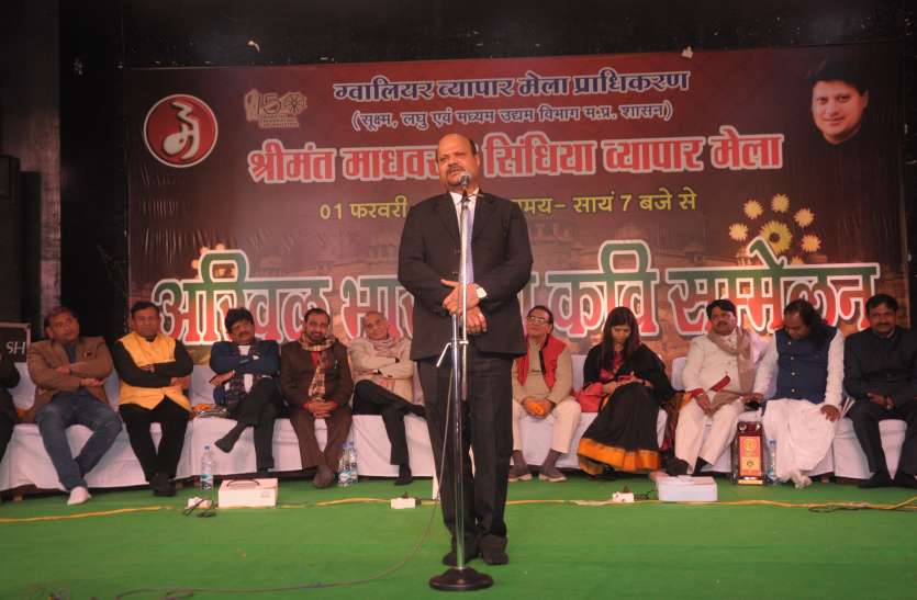 ार को होटल की तरह खूब सजाना, लेकिन दिल के महलों में बुजुर्गों का ठिकाना रखना... ार को होटल की तरह खूब सजाना, लेकिन दिल के महलों में बुजुर्गों का ठिकाना रखना...