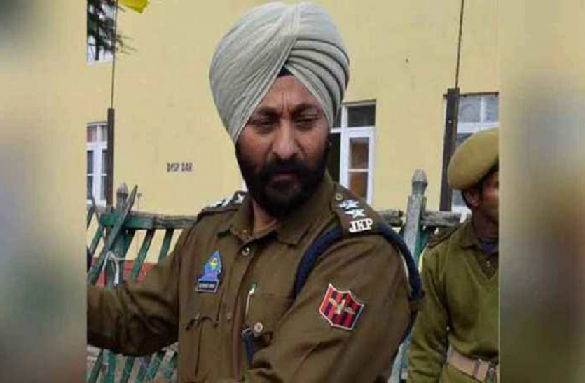 देविंदर सिंह जम्मू-कश्मीर: देविंदर सिंह के ठिकानों पर NIA और पुलिस की छापेमारी
