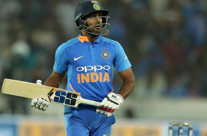 ambati_rayudu.jpg अंबाती रायडू को क्यों नहीं चुना गया था वर्ल्ड कप टीम में? 6 महीने बाद उठा इस बात से पर्दा