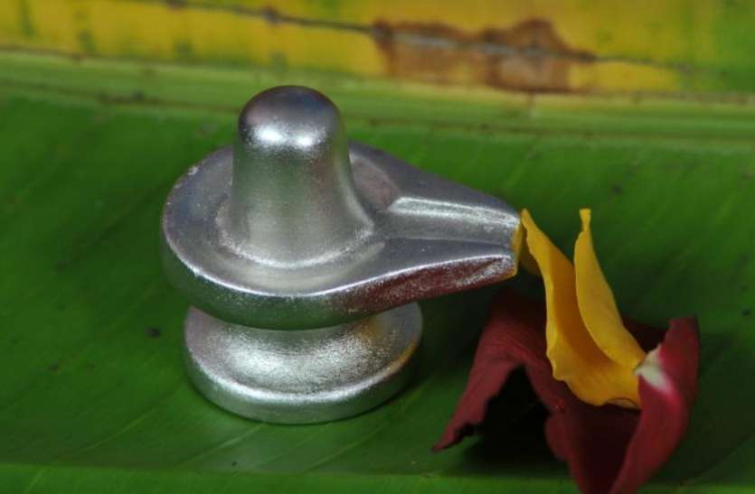 इस शिवरात्रि पर जरुर करें इस शिवलिंग की पूजा, मिलेंगे चमत्कारी लाभ, जानें कैसे