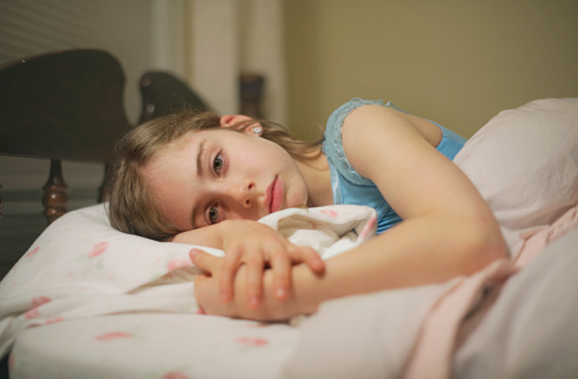 Sleep Deprivation in Kids bad for their mental and physical Fitness Sleep Deprivation: बच्चाें की सेहत के लिए बड़ा खतरा है नींद की कमी, एेसे करें बचाव