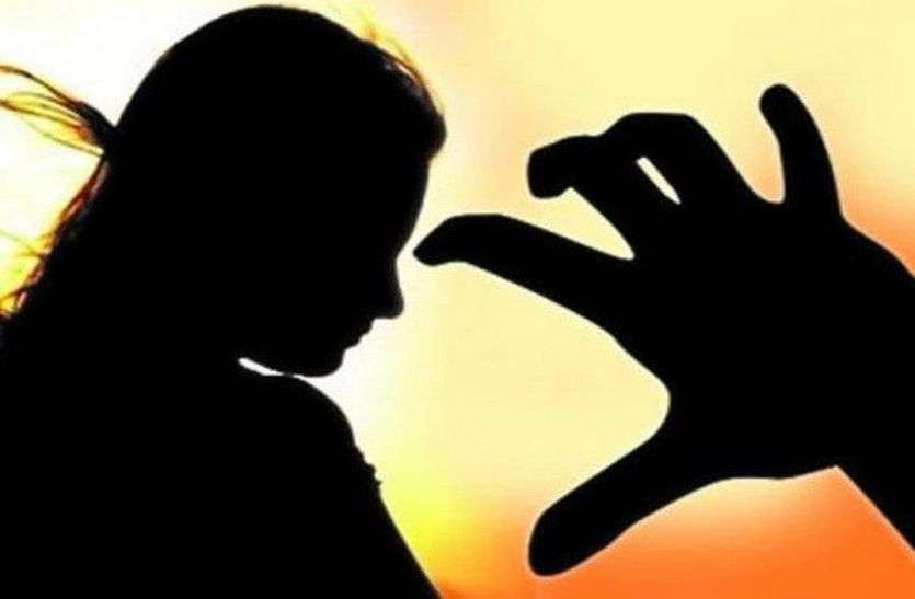 RAPE मिलने बुलाया था फिर होटल में ले जाकर युवक ने कर दिया महिला से शर्मनाक काम