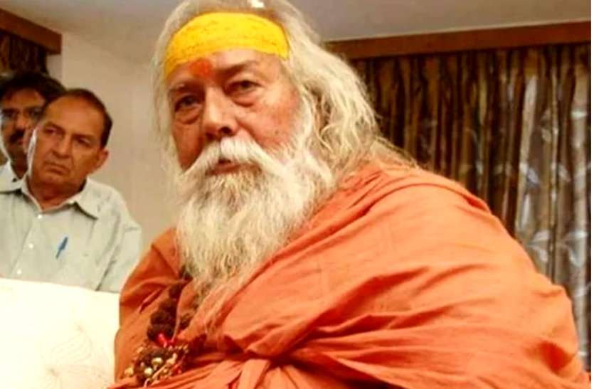 swaroopanand.jpg मोदी सरकार से नाराज हैं स्वरूपानंद, बोले- सरकार नहीं बना सकती अयोध्या का राम मंदिर