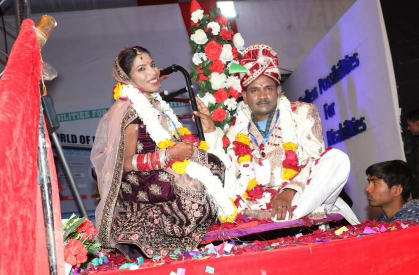 बेटियों के नाम लिया आठवां फेरा बेटियों के नाम लिया आठवां फेरा