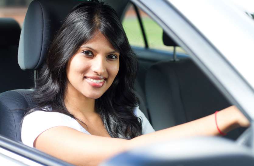 indian woman driver पहली कार खरीदने पर लोग अक्सर करते हैं ये गलतियां, होता है भारी नुकसान