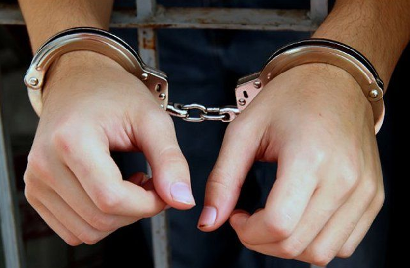 त्रिपुरा में प्रवेश करने पर पकड़े गए 9 बांग्लादेशी नागरिक त्रिपुरा में प्रवेश करने पर पकड़े गए 9 बांग्लादेशी नागरिक