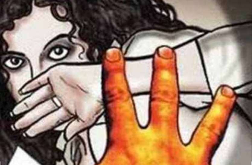 अविवाहित युवती बनी मां, बच्ची को छोड़ा पालना घर अविवाहित युवती बनी मां, बच्ची को छोड़ा पालना घर