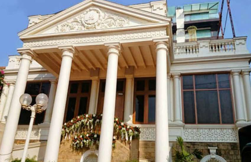 shah_rukh_khan_mannat_house_1.jpg