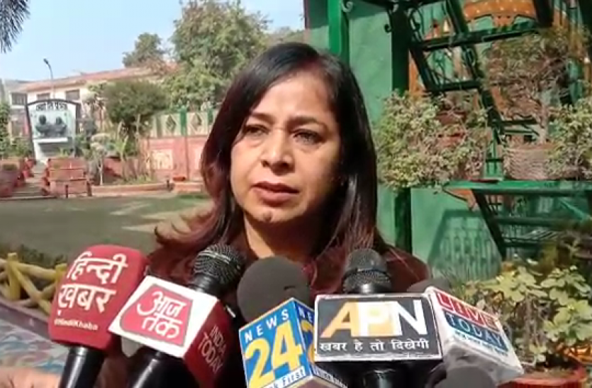 vlcsnap-2020-02-10-15h10m50s461.png Video: शाहीन बाग पहुंचकर CAA का विरोध करने वालीं Saharanpur की दो टीचर सस्पेंड