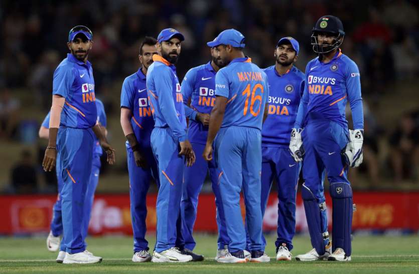 indian_team_2.jpeg IND vs NZ: वनडे सीरीज में भारत का सूपड़ा साफ, आखिरी मैच में न्यूजीलैंड ने 5 विकेट से हराया