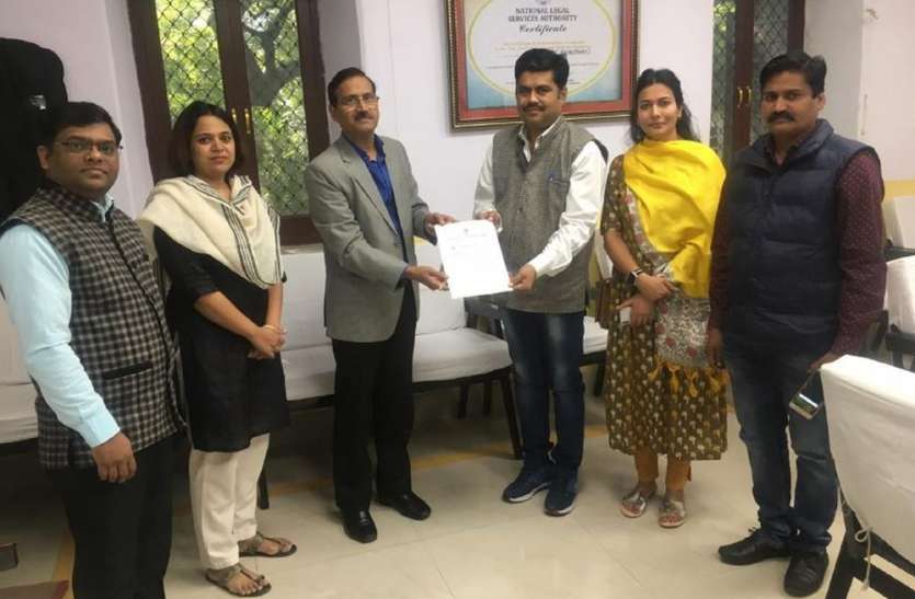 यूं अगर नगर निगम के हर पार्षद हो सक्रिय तो कहां हो समस्या यूं अगर नगर निगम के हर पार्षद हो सक्रिय तो कहां हो समस्या