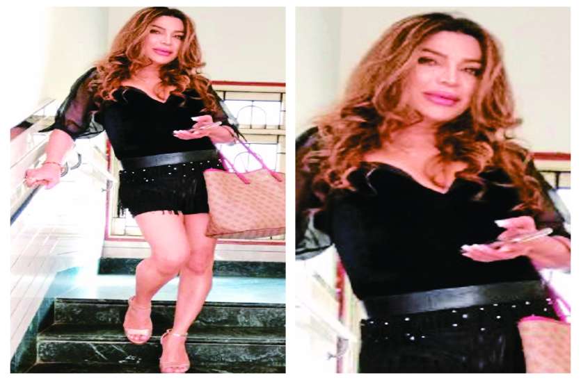एेश्वर्या, दीपिका और कैटरीना का मेकअप कर चुकी इस आर्टिस्ट का रायपुर के सदर बाजार से है कनेक्शन एेश्वर्या, दीपिका और कैटरीना का मेकअप कर चुकी इस आर्टिस्ट का रायपुर के सदर बाजार से है कनेक्शन