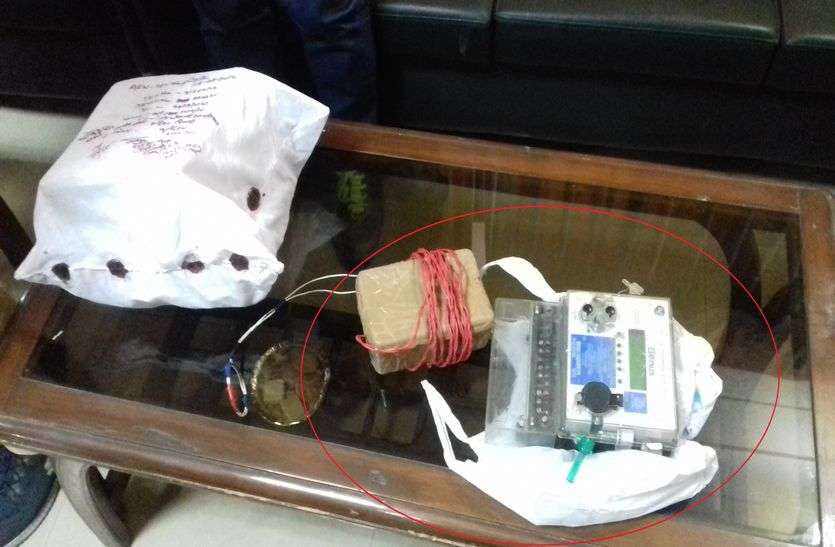 6.40 Crore Electricity Theft In Bhiwadi Alwar राजस्थान में कम्पनी ने बिजली चोरी करने के लिए बनाया जुगाड़, मीटर के 4 मीटर दूर रखने पर नहीं आता बिल