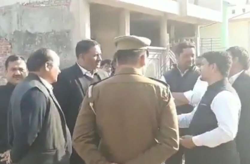 Fire एक और वकील पर हुआ हमला, लखनऊ बार एसोसिएशन के कोषाध्यक्ष पर हुई पांच राउंड फायरिंग