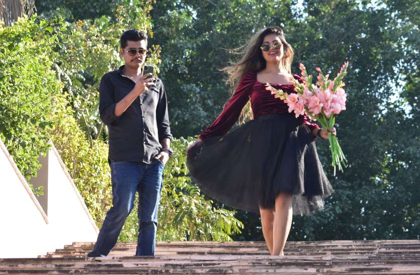 valentine day वेलेंटाइन डे - ‘लव’ आज है कुछ और, कल था कुछ और