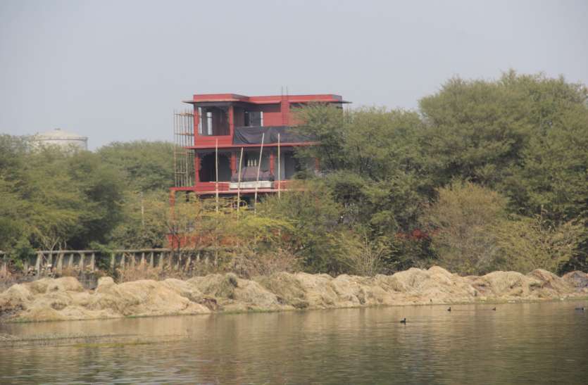 क्रूज क्रूज पानी ही नहीं हवा को भी खराब करेगा