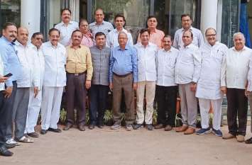 जैन कॉन्फ्रेन्स के राष्ट्रीय अध्यक्ष का अभिनंदन जैन कॉन्फ्रेन्स के राष्ट्रीय अध्यक्ष का अभिनंदन