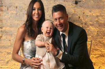 Michael Clarke and his wife separated daughter will remain with mother माइकल क्लार्क और उनकी पत्नी हुए अलग, चार साल की बेटी रहेगी मां के साथ