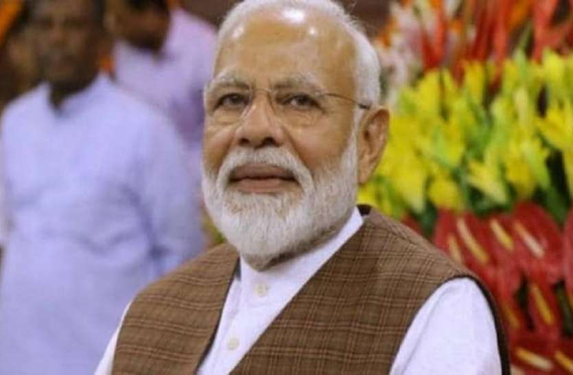 नरेंद्र मोदी PM मोदी के आगमन को लेकर प्रशासन सख्त, सामाजिक कार्यकर्ताओं BHU students पर खास निगाह