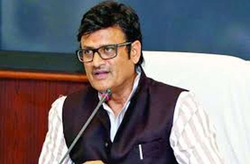 rathod_850.jpg सत्यापन नहीं होने के कारण नही मिला पैसा - विपक्ष, धन नहीं आने के कारण नहीं मिला पैसा - सहकारिता मंत्री