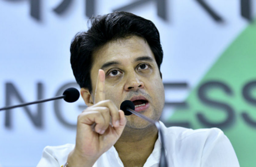 news दिल्ली चुनाव में कांग्रेस की करारी हार पर भड़के सिंधियां, आलाकमान को दे डाली खास नसीहत