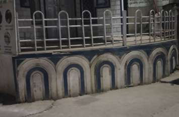 False patrol claims at night, police are not found even after searchin रात में गश्ती का झूठा दावा, तलाशने पर भी नहीं मिलती पुलिस