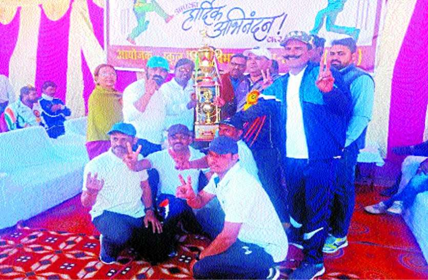 उमरिया में हुए मैच में सागर ने रीवा को हराकर जीता फाइनल उमरिया में हुए मैच में सागर ने रीवा को हराकर जीता फाइनल