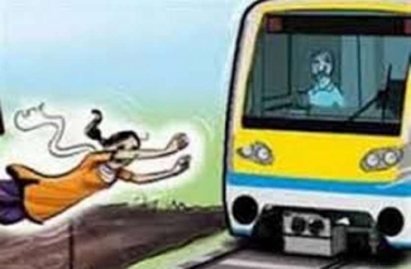 पुलिस की लापरवाही में दरिंदगी की शिकार हुई युवती ने की आत्म हत्या पुलिस की लापरवाही में दरिंदगी की शिकार हुई युवती ने की आत्म हत्या