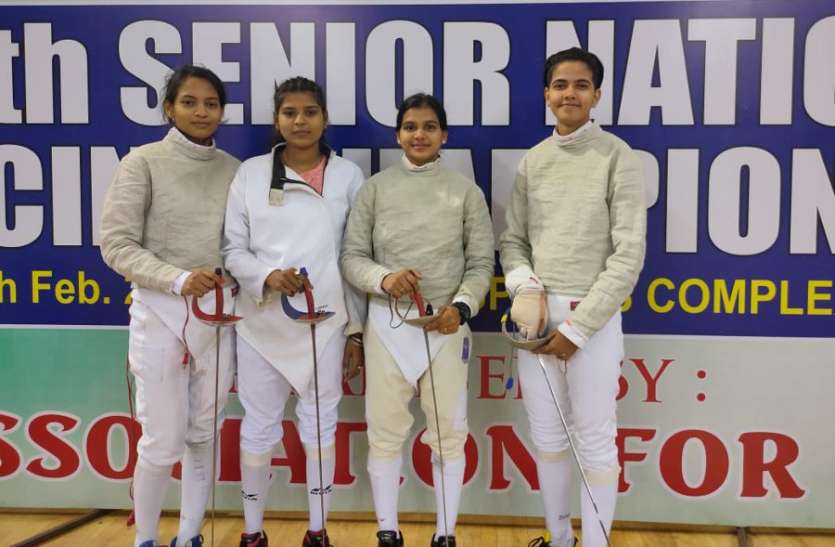 cg news राष्ट्रीय सीनियर फेंसिंग चैंपियनशिप: महिला सैबर टीम ने जीता कांस्य पदक, राष्ट्रीय खेलों के लिए क्वालीफाई