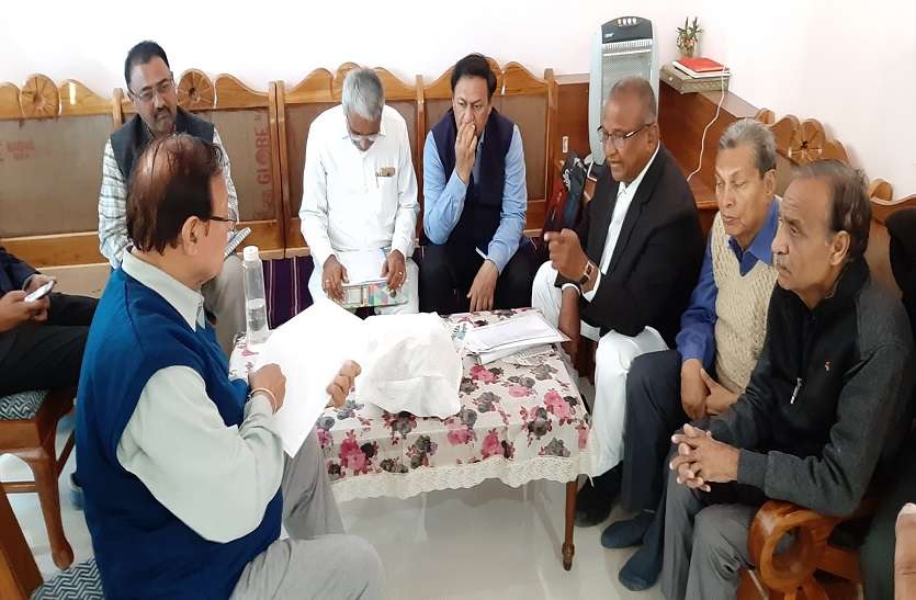 'रेल फाटकों की समस्या के समाधान के लिए बाईपास ही एकमात्र विकल्प' 'रेल फाटकों की समस्या के समाधान के लिए बाईपास ही एकमात्र विकल्प'
