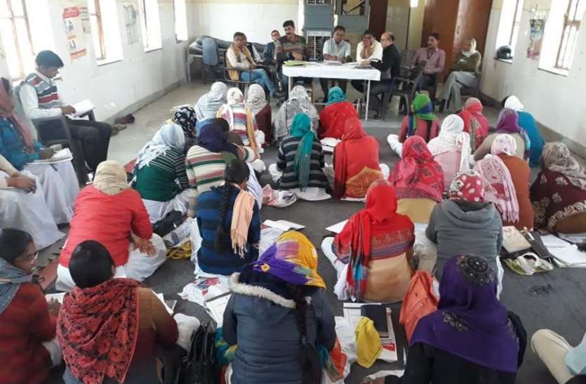 मौसमी बीमारियों व कोरोना वायरस से सतर्कता जरूरी मौसमी बीमारियों व कोरोना वायरस से सतर्कता जरूरी