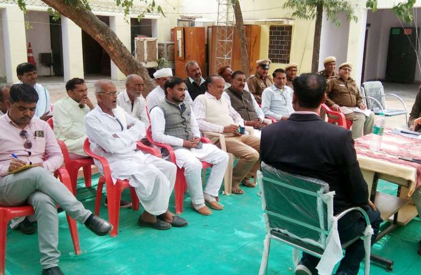 आमजन के सहयोग से अपराधों पर नियंत्रण संभव आमजन के सहयोग से अपराधों पर नियंत्रण संभव