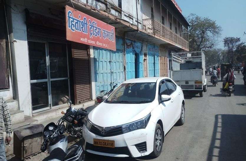 वाणिज्य कर विभाग की टीम ने शुरू की बसों पर कार्रवाई, सबकुछ मिला ठीक ठाक वाणिज्य कर विभाग की टीम ने शुरू की बसों पर कार्रवाई, सबकुछ मिला ठीक ठाक