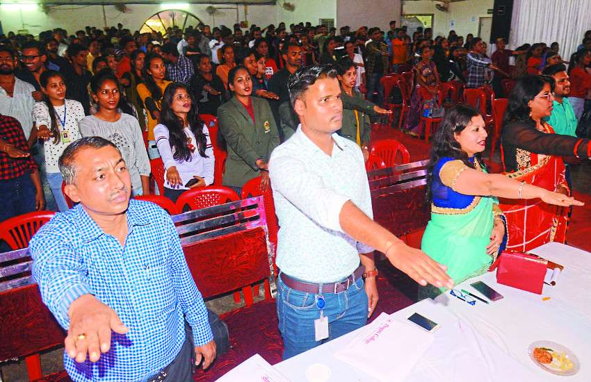 शहर को स्वच्छ और स्वस्थ बनाने के लिए एक साथ उठे हजारों हाथ