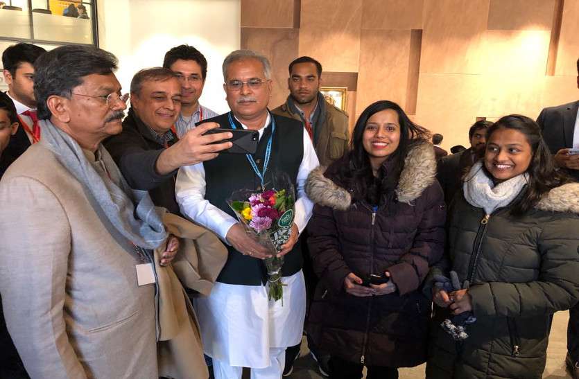 बोस्टन में सीएम भूपेश बघेल ने कहा छत्तीसगढिय़ा सबले बढिय़ा, फिर गूंज उठी तालियों की गडग़ड़ाहट बोस्टन में सीएम भूपेश बघेल ने कहा छत्तीसगढिय़ा सबले बढिय़ा, फिर गूंज उठी तालियों की गडग़ड़ाहट