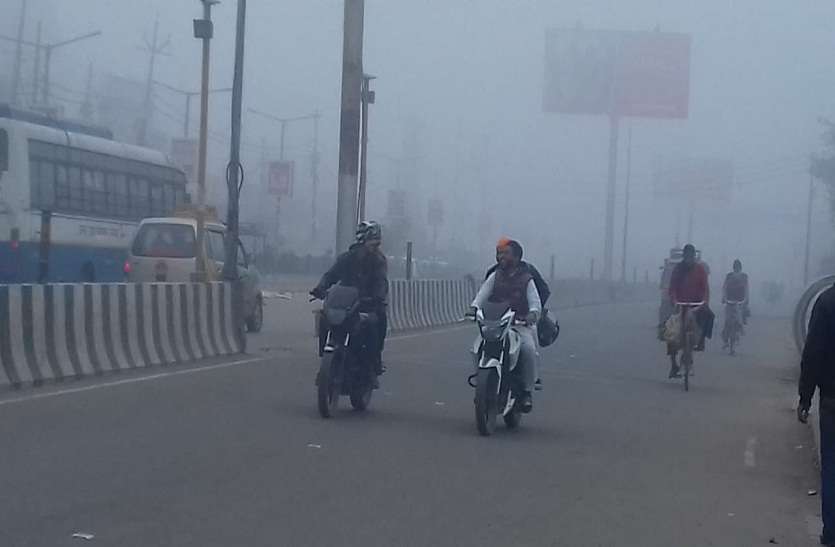 Weather Alert: मौसम में फिर हुआ बदलाव, छाया घना कोहरा, जानिए अब कैसा रहेगा मौसम का हाल