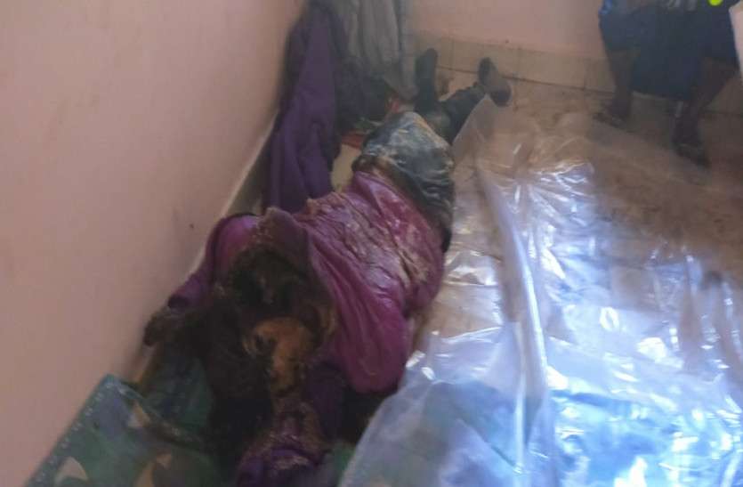 Murder लिव इन रिलेशनशिप में रहने वाली युवती का कमरे में मिला शव, हत्या करके प्रेमी के फरार होने का शक