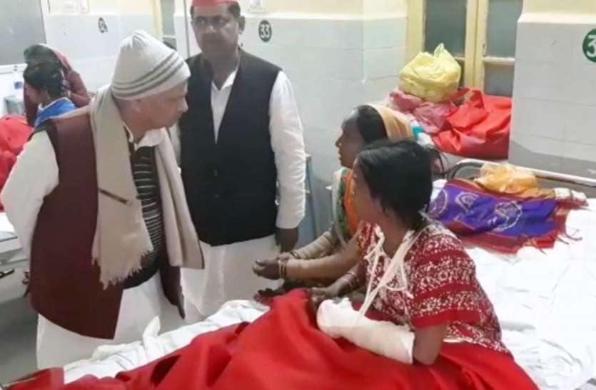 नरेश उत्तम ने योगी सरकार पर बोला हमला, विधानसभा में उठाएंगे पिटाई का मुद्दा नरेश उत्तम ने योगी सरकार पर बोला हमला, विधानसभा में उठाएंगे पिटाई का मुद्दा
