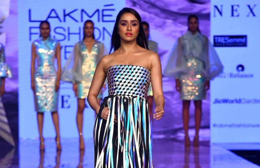 shraddha kapoor on lakme fashion week 2020 