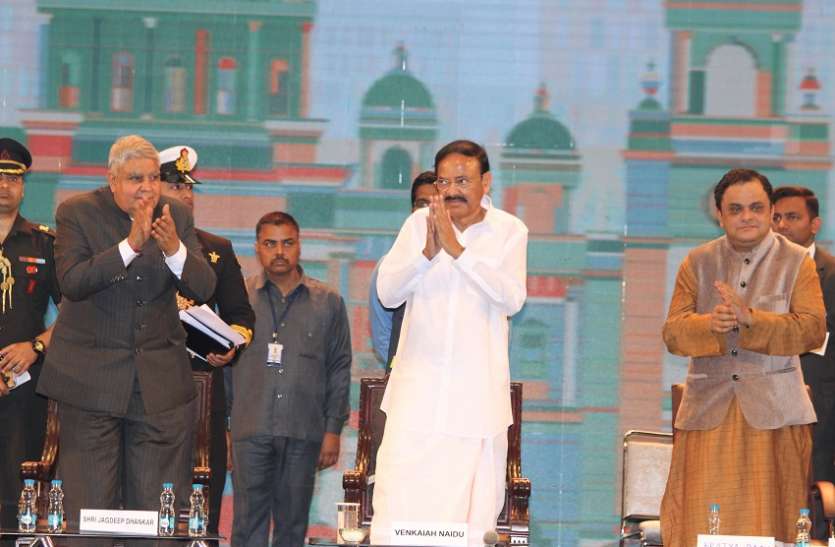 क्या विश्व के विकास के लिए संभव है आतंकवाद को मिटाना World terrorism and development: क्या विश्व के विकास के लिए संभव है आतंकवाद को मिटाना