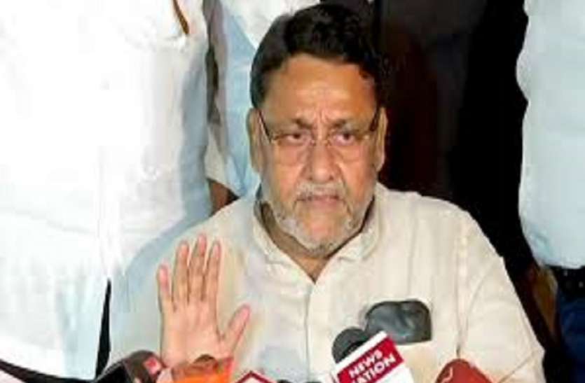 Maha politics: भाजपा में हिम्मत है तो लोकसभा चुनाव करा कर देख लें , भ्रम टूट जायेगा -एनसीपी Maha politics: भाजपा में हिम्मत है तो लोकसभा चुनाव करा कर देख ले, भ्रम टूट जायेगा -एनसीपी