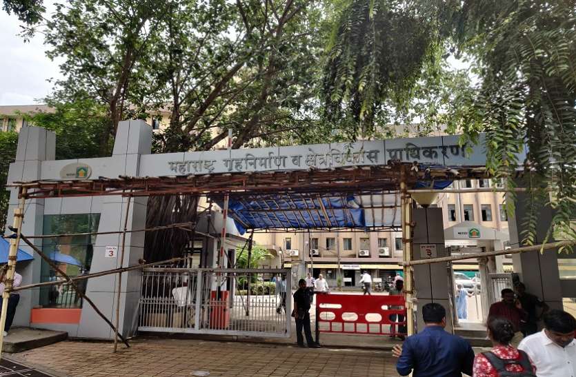 Maha Mhada News: 9,140 घरों की लॉटरी पर फिर फंसा पेंच, अब इस महीने निकलेगी कोंकण बोर्ड की लॉटरी... Maha Mhada News: 9,140 घरों की लॉटरी पर फिर फंसा पेंच, अब इस महीने निकलेगी कोंकण बोर्ड की लॉटरी...