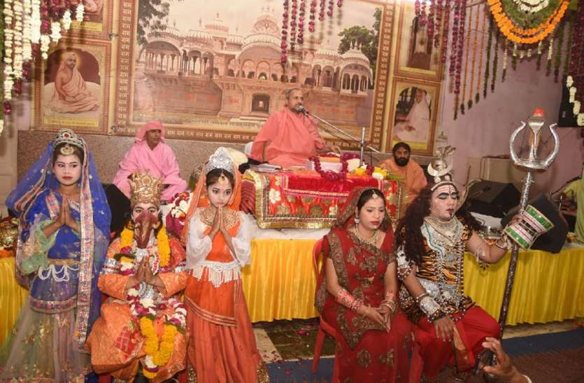 व्यक्ति का विनाश कर देता है अहंकार व्यक्ति का विनाश कर देता है अहंकार